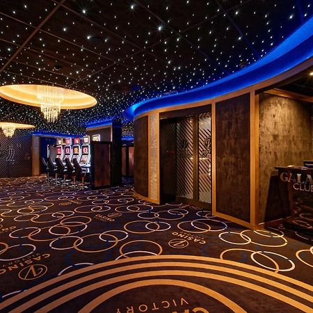 Hotel Victory Popuvky Bagian luar foto