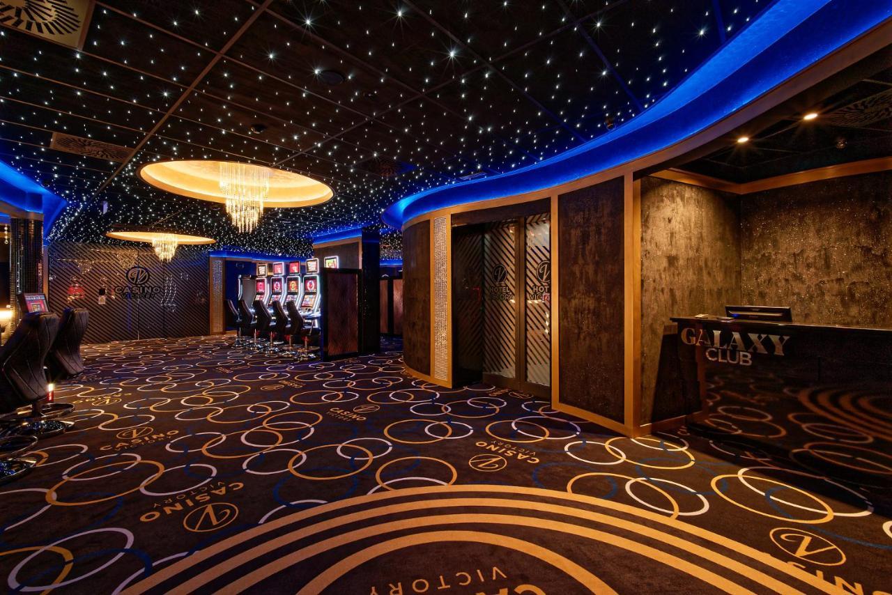 Hotel Victory Popuvky Bagian luar foto