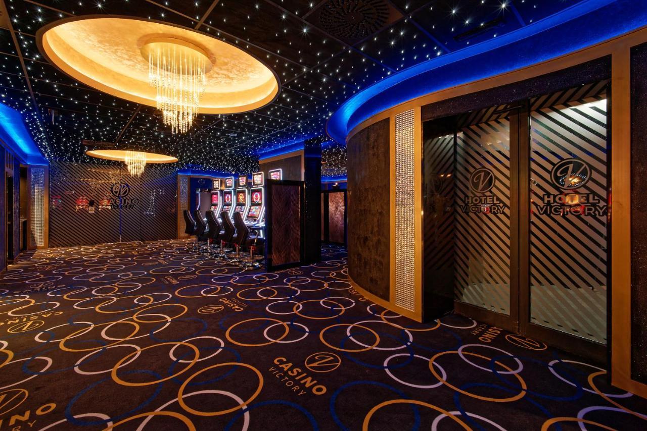 Hotel Victory Popuvky Bagian luar foto
