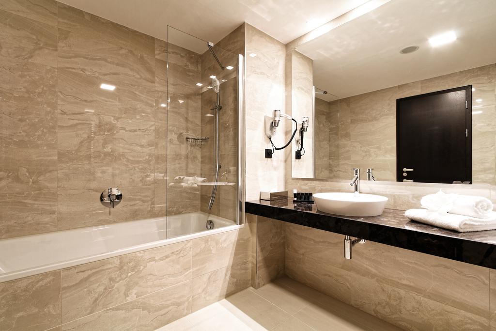 Hotel Victory Popuvky Bagian luar foto