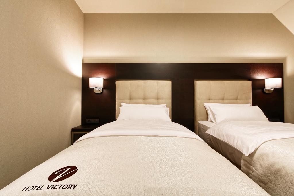 Hotel Victory Popuvky Bagian luar foto